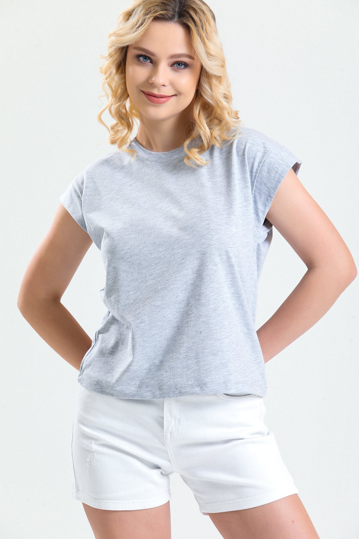Gri Kısa Kollu Basic T shirt