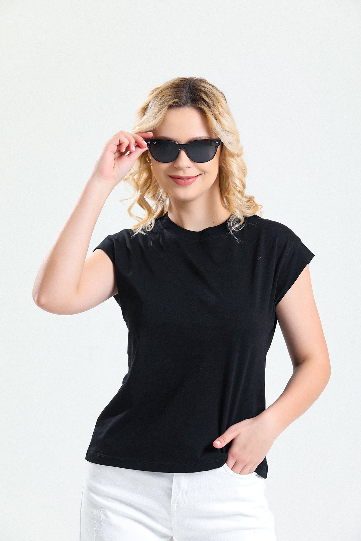 Siyah Kısa Kollu Basic T shirt