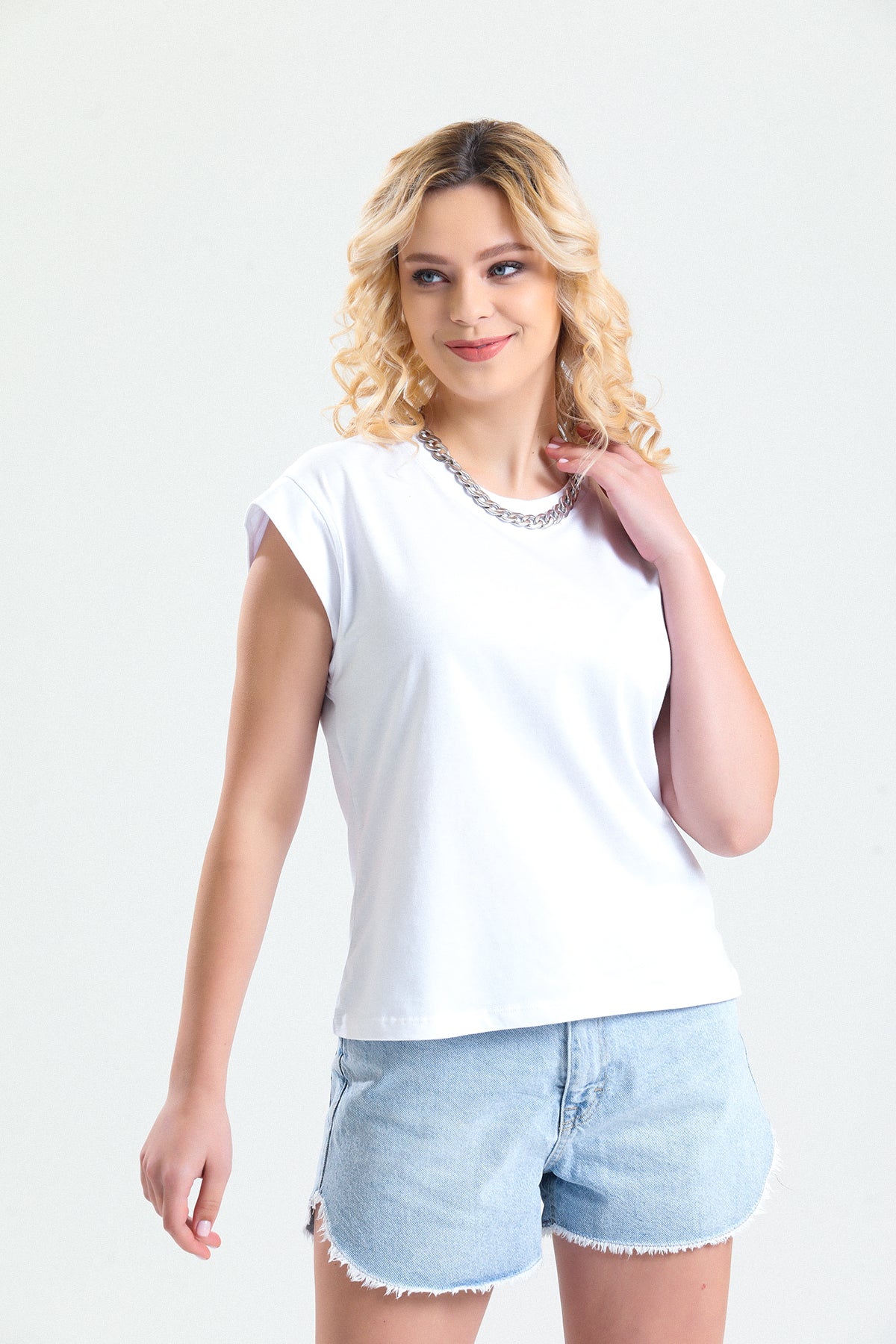 Beyaz Kısa Kollu Basic T shirt